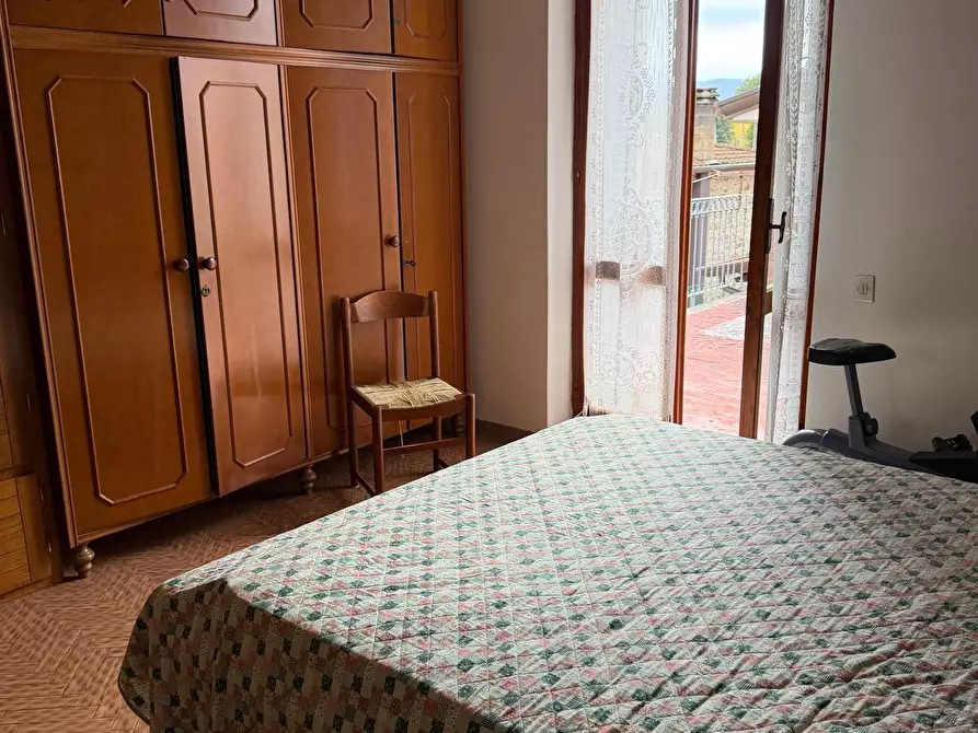 Immagine 9 di Casa semindipendente in vendita  in Via Salicello 170 a Castelnuovo Magra