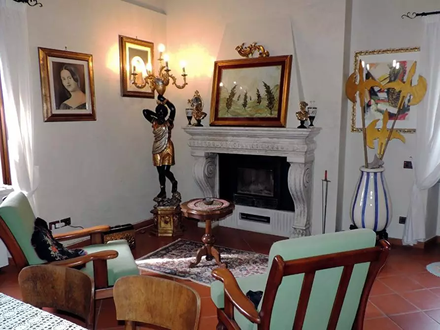 Immagine 35 di Villa in vendita  in Mocrone a Villafranca In Lunigiana