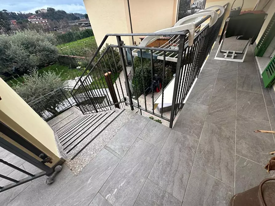 Immagine 30 di Terratetto in vendita  in Via Carriona 117 a Carrara