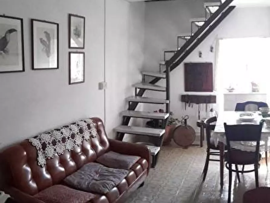 Immagine 20 di Casa semindipendente in vendita  in Strada Provinciale 9 a Fosdinovo