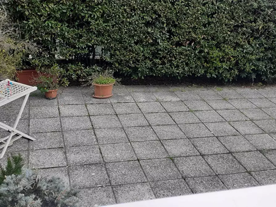 Immagine 15 di Appartamento in vendita  in MARINA DI CARRARA a Carrara