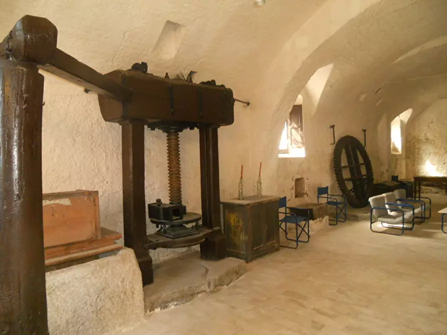 Immagine 14 di Rustico / casale in vendita  a Castelnuovo Magra