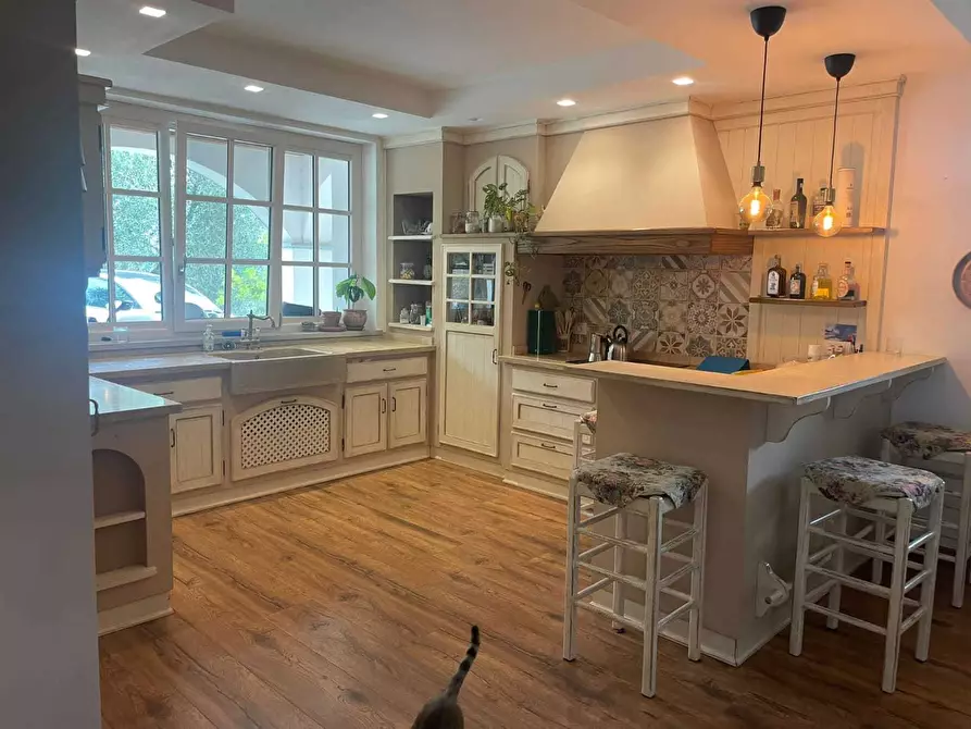 Immagine 4 di Villa in vendita  in Via Alla Fortezza a Sarzana