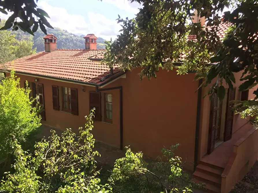 Immagine 11 di Villa in vendita  in Via Gignola a Fosdinovo