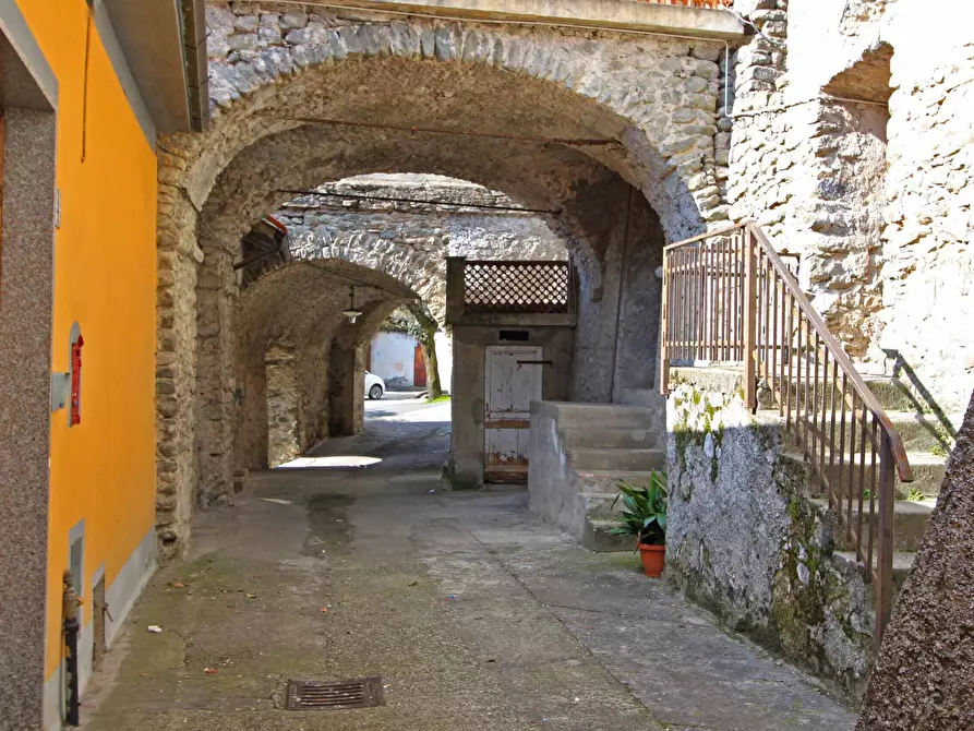 Immagine 15 di Terratetto in vendita  in Piazza Vegliante Torri 2 a Licciana Nardi