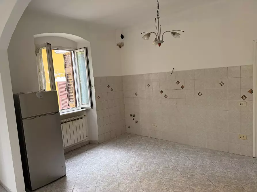 Immagine 4 di Casa semindipendente in vendita  in Viale Giuseppe Mazzini 10 a Sarzana