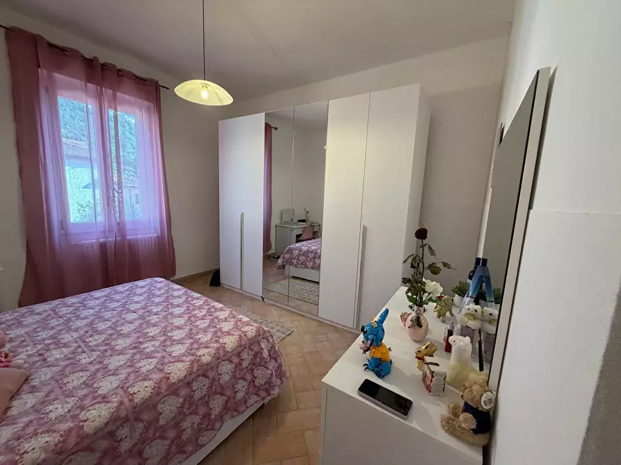 Immagine 10 di Terratetto in vendita  in Via Serravalle a Ortonovo