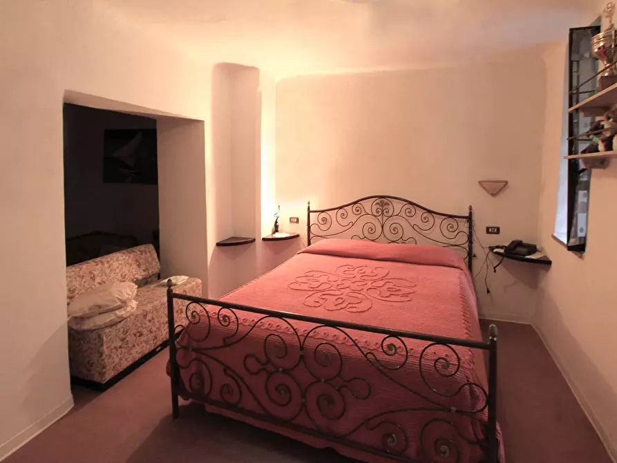 Immagine 8 di Terratetto in vendita  in Piazza Vegliante Torri 2 a Licciana Nardi