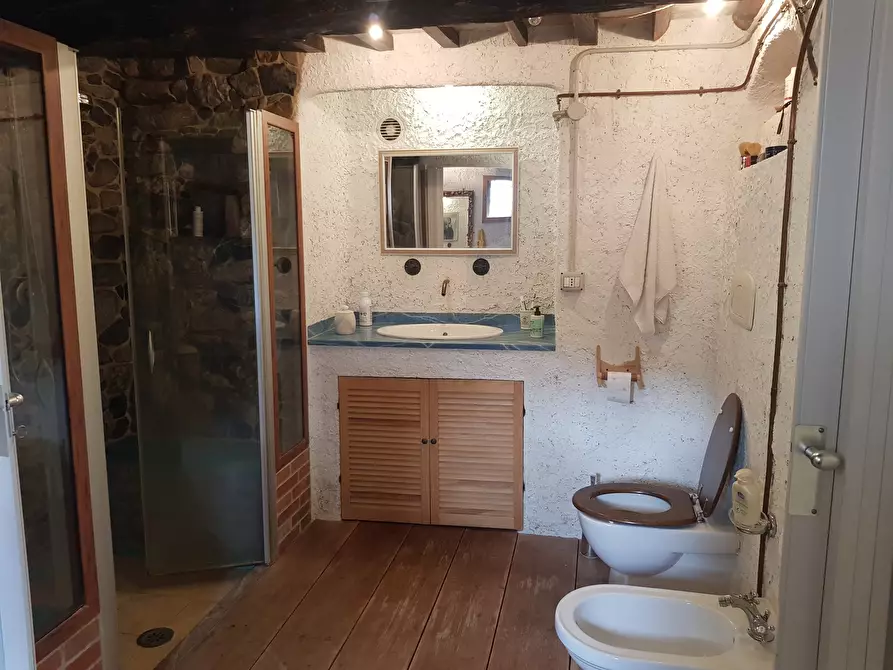 Immagine 31 di Villa in vendita  in Via Milazzo 65 a Carrara