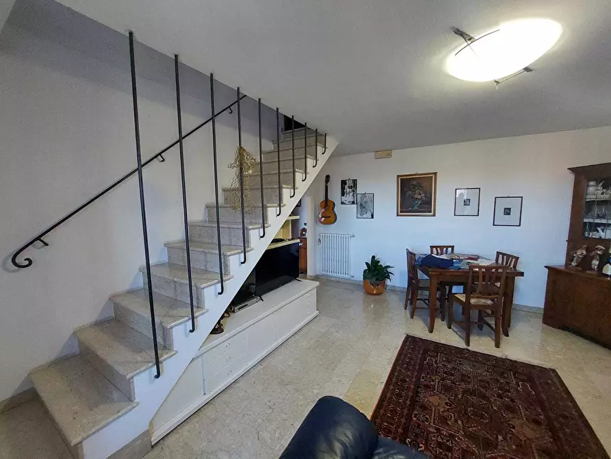 Immagine 6 di Terratetto in vendita  in Via Olmarello 50 a Castelnuovo Magra