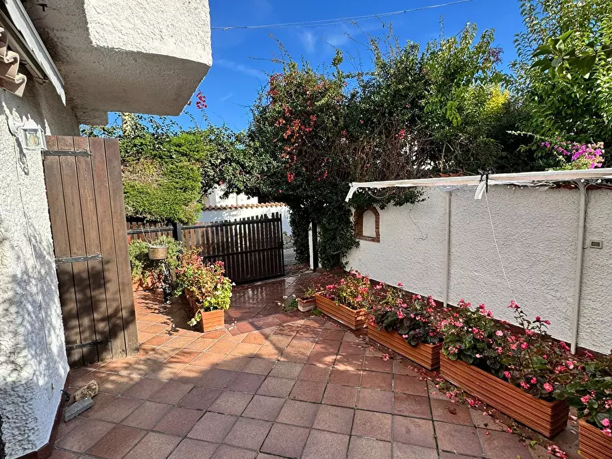 Immagine 3 di Casa bifamiliare in vendita  in via calypso a San Felice Circeo