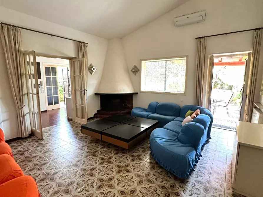 Immagine 13 di Casa bifamiliare in vendita  in Strada Provinciale Badino 29 a Terracina