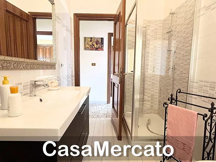 Immagine 27 di Quadrilocale in vendita  in Via Orazio a Albano Laziale