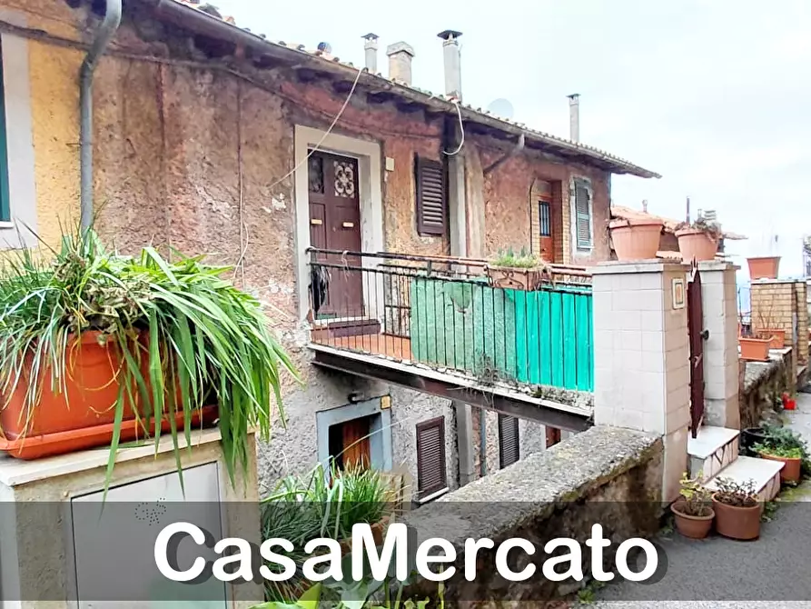 Immagine 1 di Bilocale in vendita  in Vicolo Campi d'Annibale a Rocca Di Papa