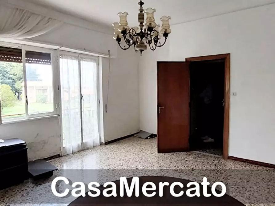 Immagine 3 di Appartamento in vendita  in Via I° Maggio a Rocca Di Papa