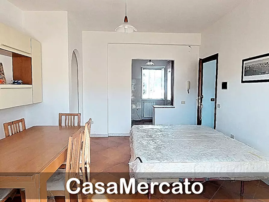 Immagine 7 di Trilocale in vendita  in Via Calabria a Rocca Di Papa