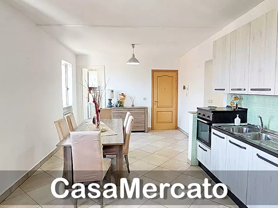 Immagine 4 di Appartamento in vendita  in Via Fratelli Kennedy a Lanuvio