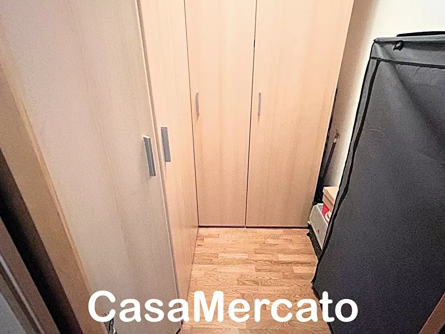Immagine 16 di Bilocale in vendita  in Via Cavour a Rocca Di Papa