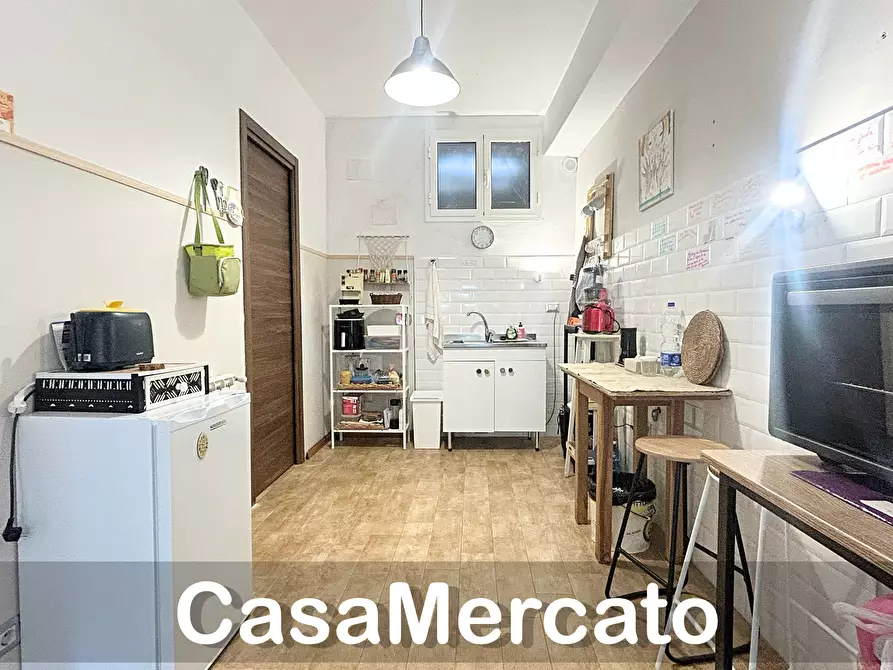 Immagine 12 di Bilocale in vendita  in Via Del Porticato a Rocca Di Papa