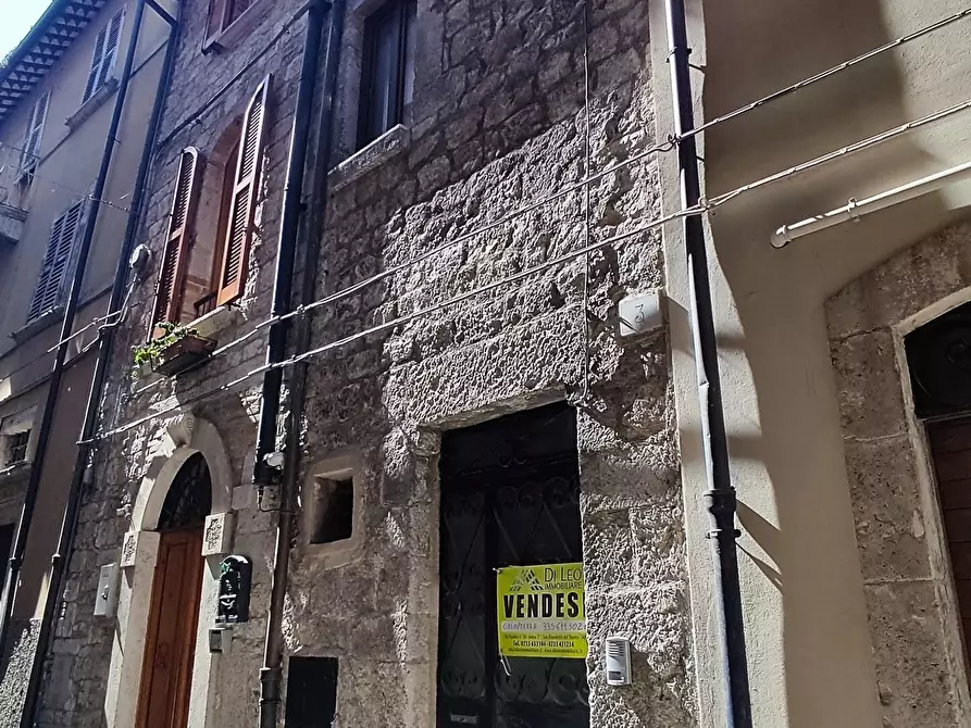 Immagine 2 di Casa indipendente in vendita  a Ascoli Piceno