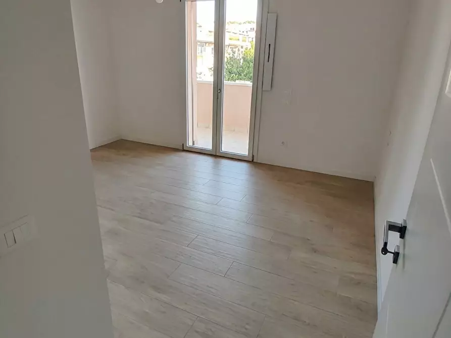 Immagine 7 di Appartamento in vendita  a Grottammare