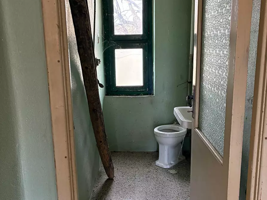 Immagine 25 di Rustico / casale in vendita  a Carassai