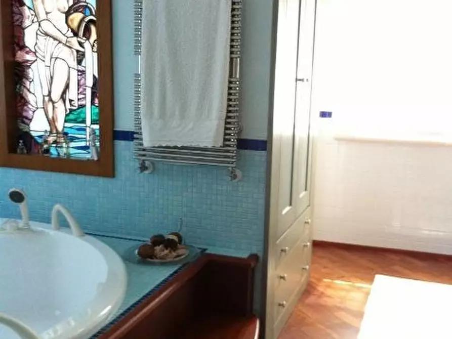 Immagine 27 di Casa indipendente in vendita  a Pineto