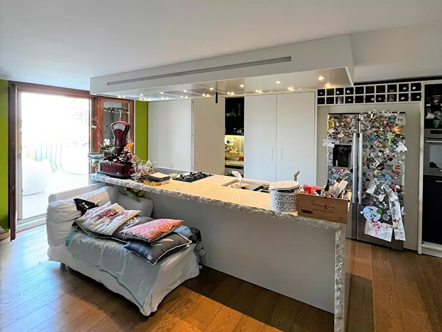 Immagine 6 di Villa in vendita  a Ascoli Piceno