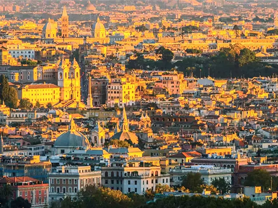 Immagine 1 di Albergo/B&B/Residence in vendita  a Roma