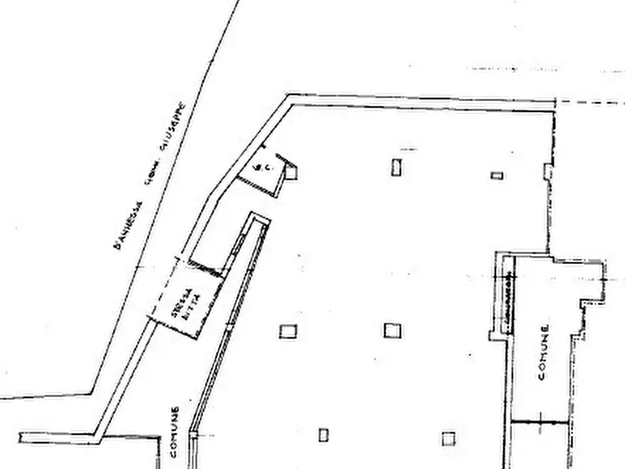 Immagine 11 di Locale commerciale in vendita  in via elpidien a Montegranaro