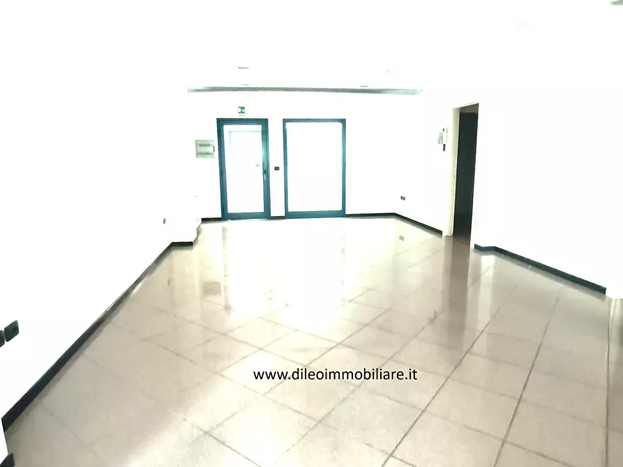 Immagine 1 di Ufficio in affitto  a San Benedetto Del Tronto