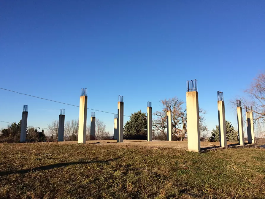 Immagine 9 di Terreno edificabile in vendita  a Falerone