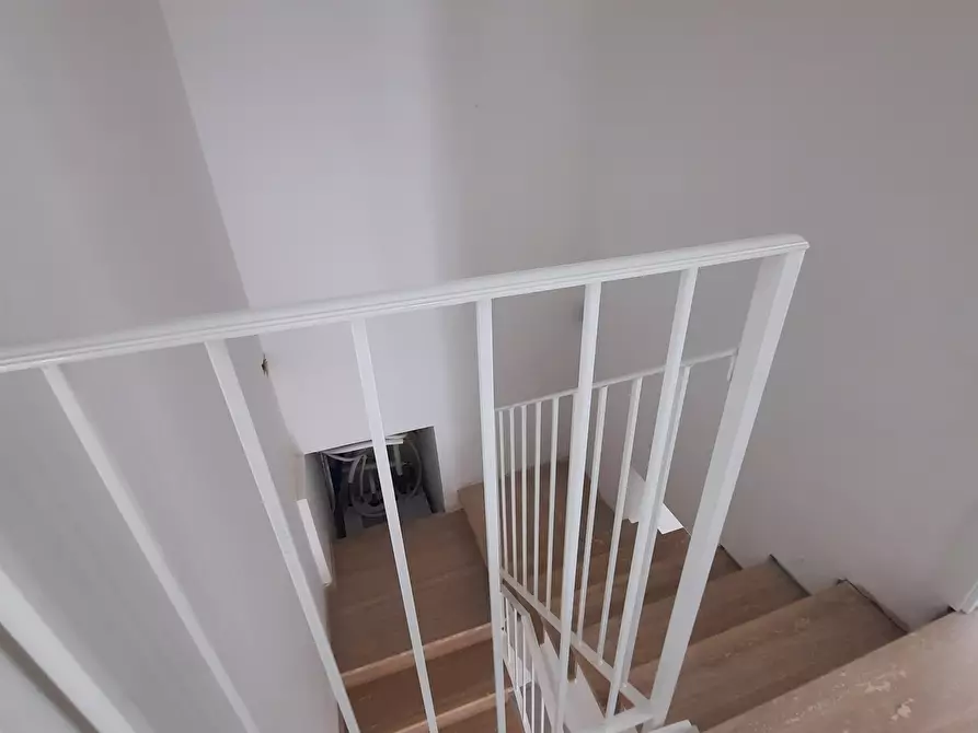 Immagine 13 di Appartamento in vendita  a Grottammare