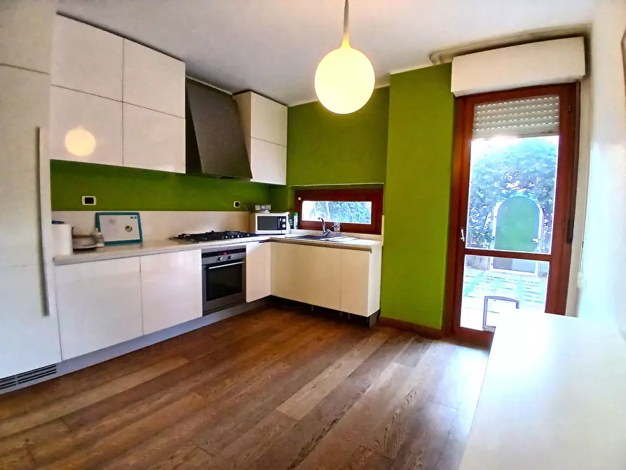 Immagine 10 di Appartamento in vendita  a San Benedetto Del Tronto