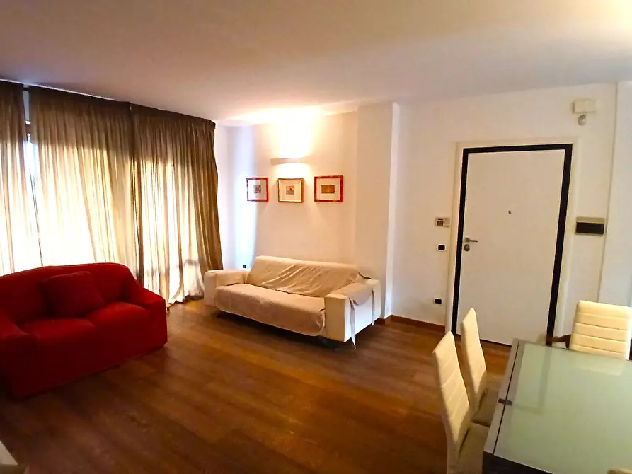 Immagine 99 di Appartamento in vendita  a San Benedetto Del Tronto