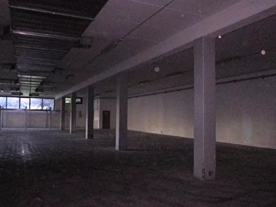 Immagine 50 di Capannone industriale in affitto  in Via Leonardo Da Vinci a San Benedetto Del Tronto