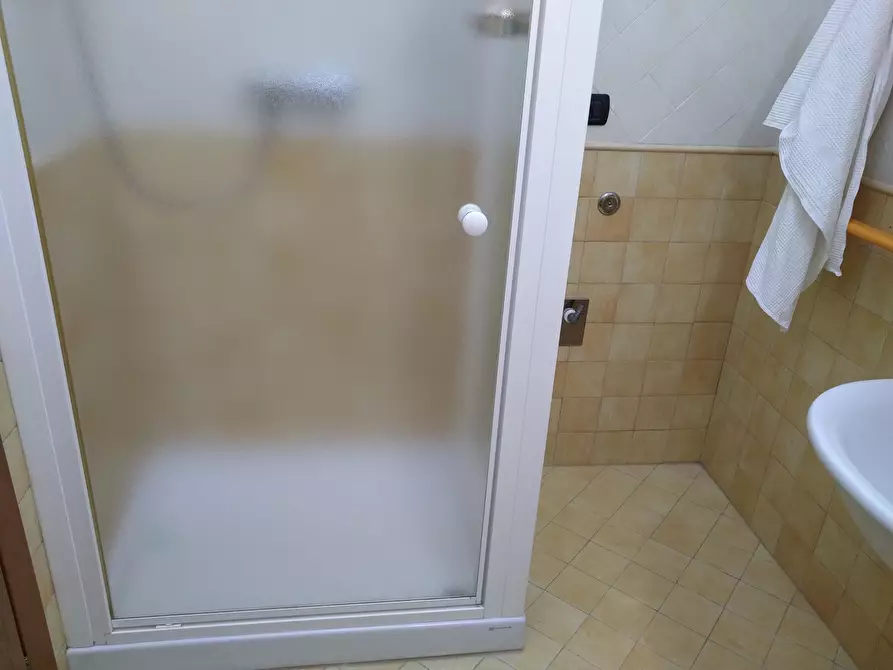 Immagine 11 di Casa indipendente in vendita  a Cossignano