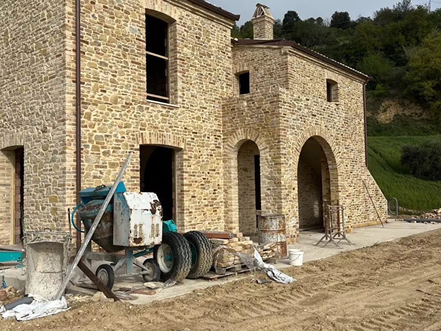 Immagine 1 di Rustico / casale in vendita  a Ripatransone