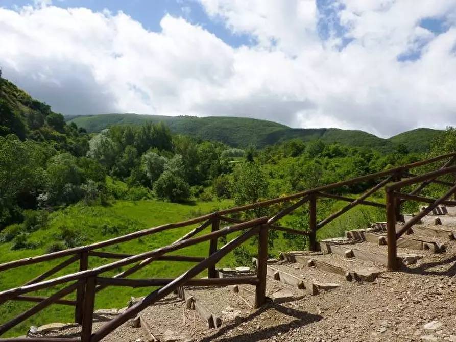 Immagine 24 di Quadrilocale in vendita  in VIA ARIOSTO a San Fele