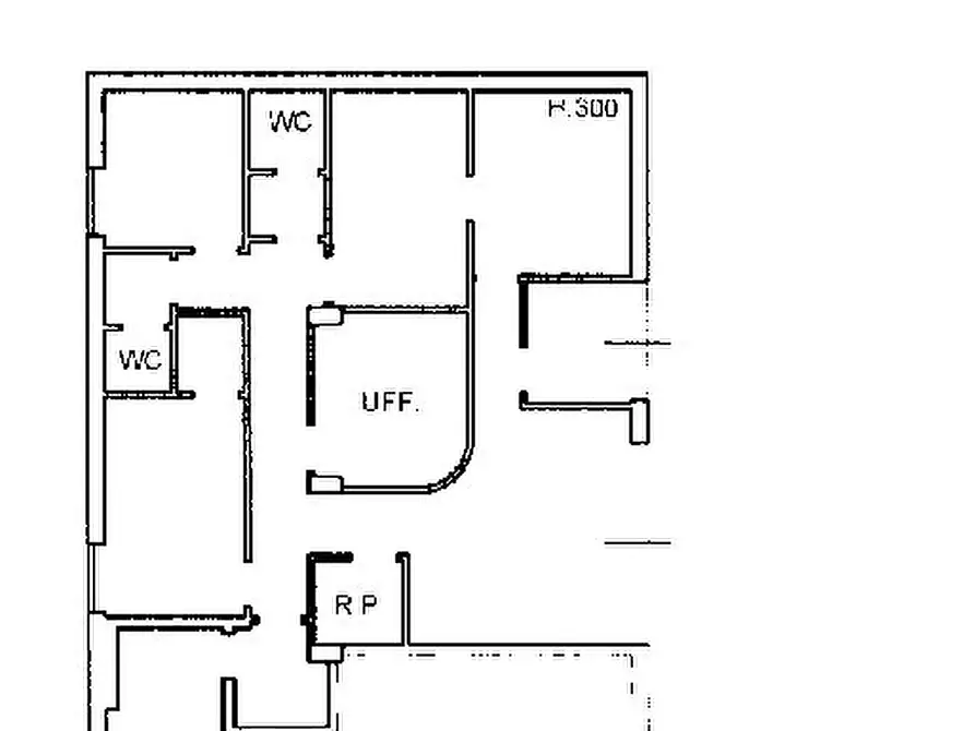 Immagine 6 di Locale commerciale in vendita  a Potenza Picena