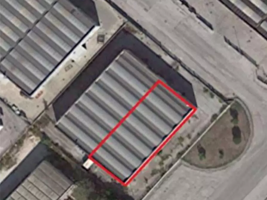 Immagine 1 di Capannone industriale in vendita  in Via del Lavoro 4 a Trecastelli