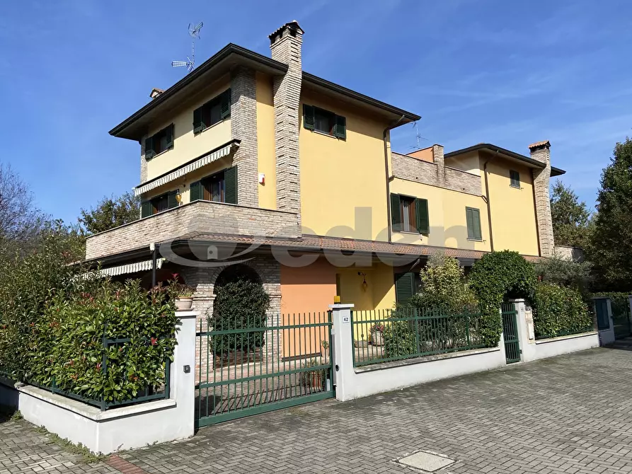 Immagine 1 di Casa indipendente in vendita  in Via Austria 20 a Castelfranco Emilia