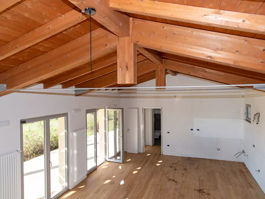 Immagine 39 di Villa in vendita  a Soleminis