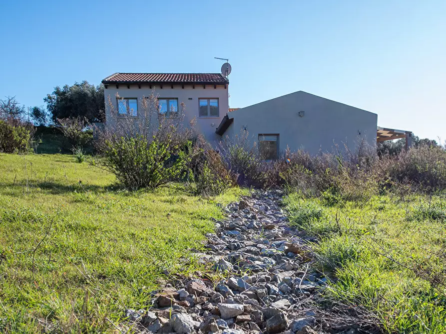 Immagine 51 di Villa in vendita  a Soleminis