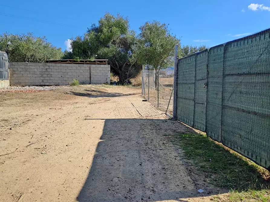 Immagine 3 di Terreno agricolo in vendita  a Quartucciu