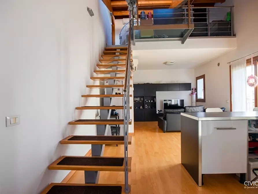 Immagine 5 di Loft/Open space in affitto  in Via Sicilia a Rubano
