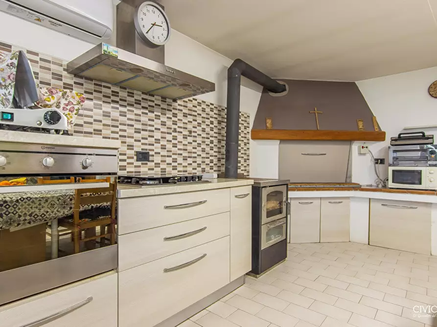 Immagine 22 di Casa bifamiliare in vendita  in Via Ponte 88 a Barbarano Mossano