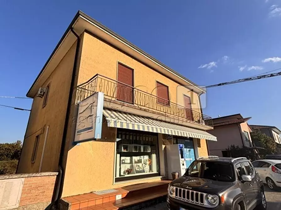 Immagine 18 di Appartamento in vendita  in Via Roma a Longare