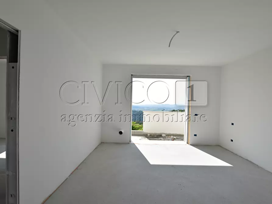 Immagine 18 di Villa in vendita  in via false a Monteviale