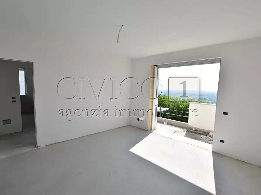 Immagine 19 di Villa in vendita  in via false a Monteviale